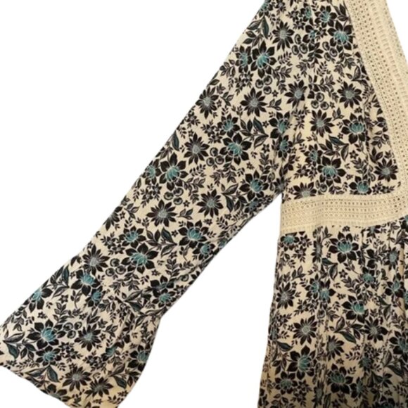 Torrid Mini Gauze Lace-Up Skater Dress Size 3 Floral Boho Crochet Long Sleeve - Picture 9 of 11